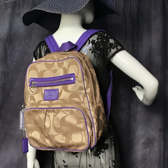 Coach Handbags - Coach Poppy Signature C print Back Pack